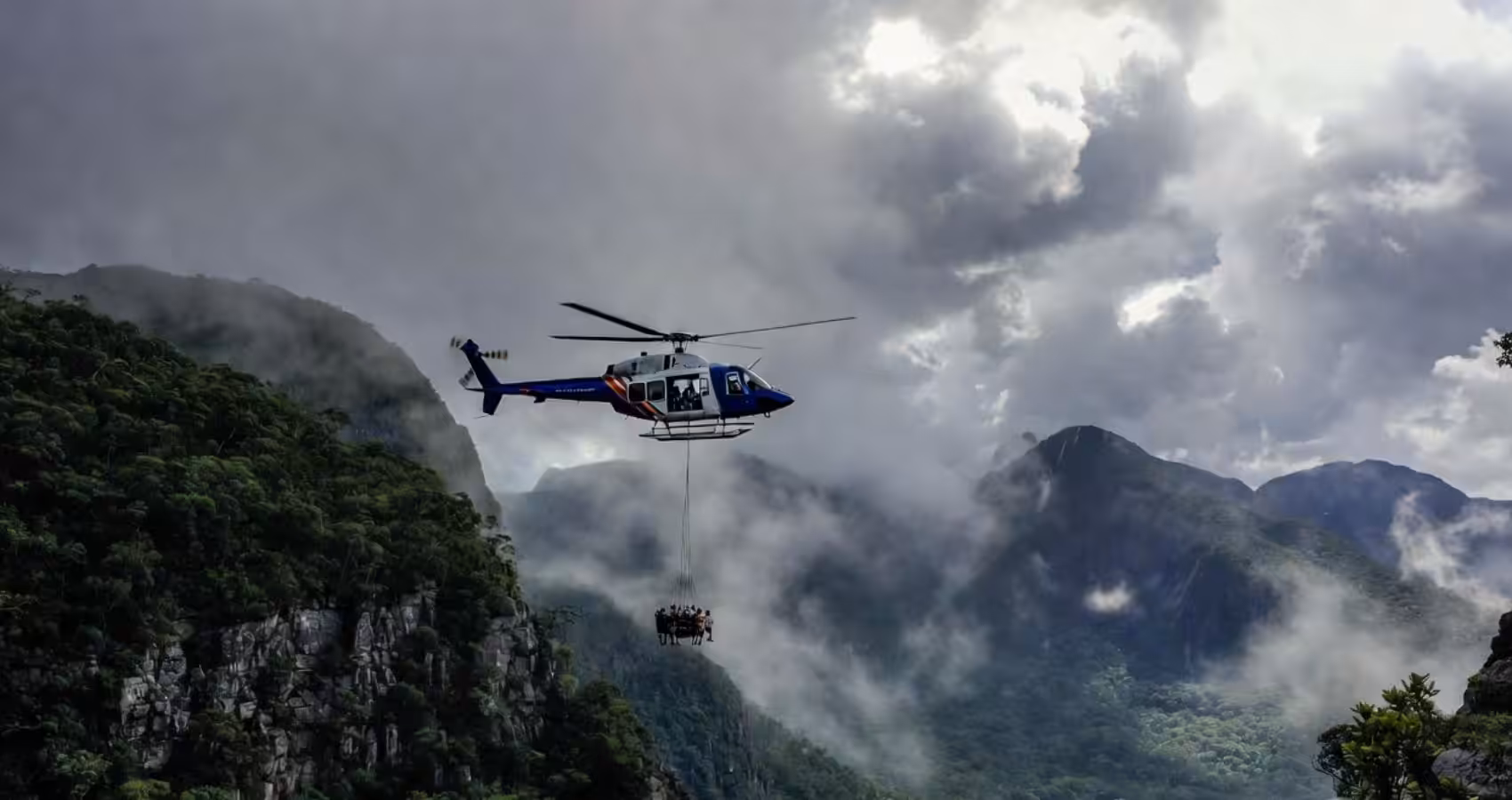 Six teens winched from Mount Barney